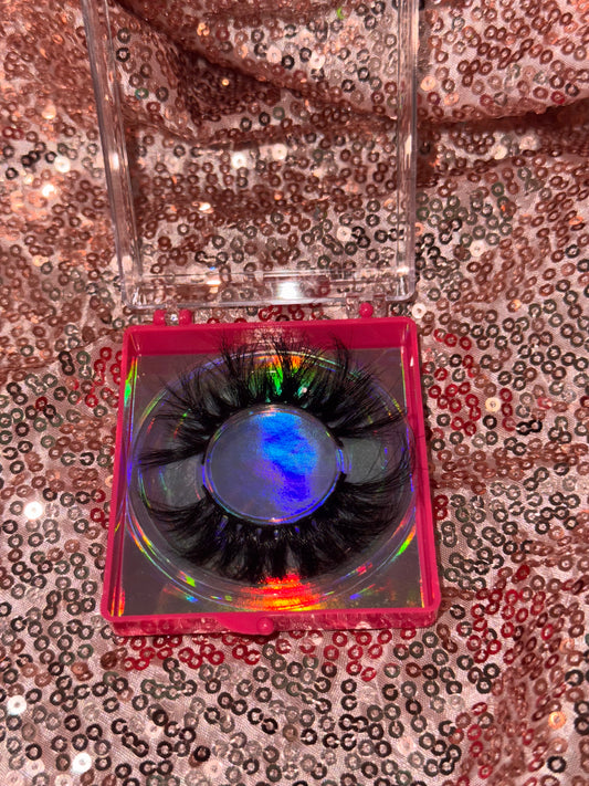 Vixen Vibes Lashes
